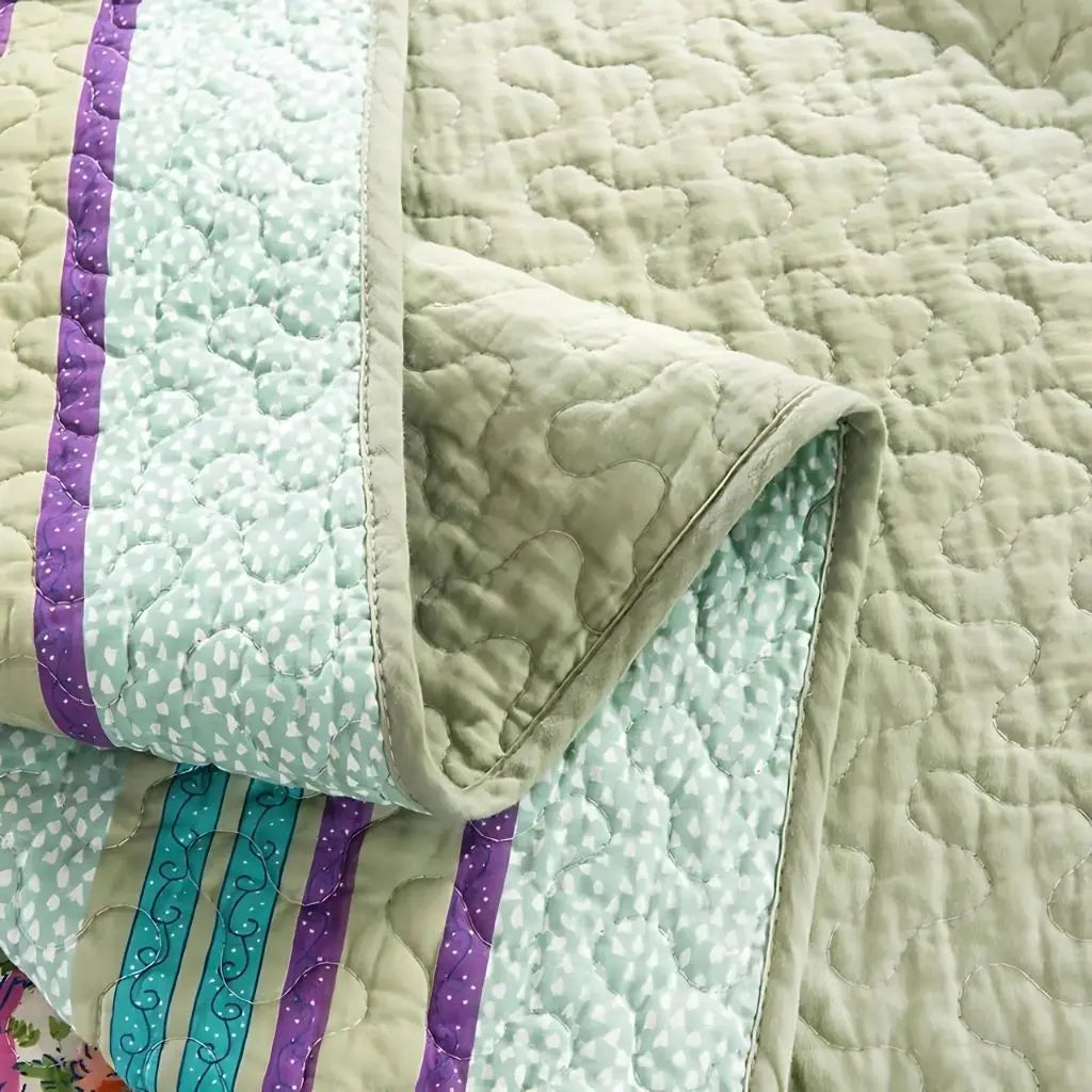 Elara Cotton Quilt 3-Piece Bedding Set