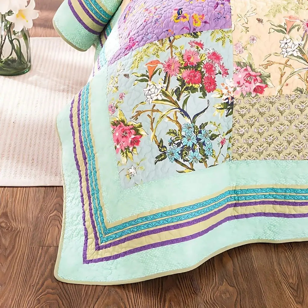Elara Cotton Quilt 3-Piece Bedding Set