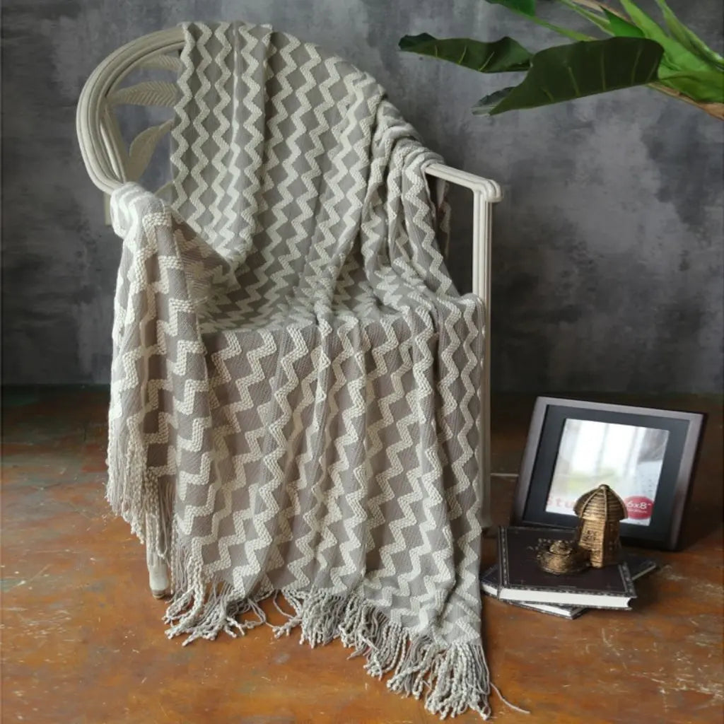 Clara Geometric Chenille Knit Blanket