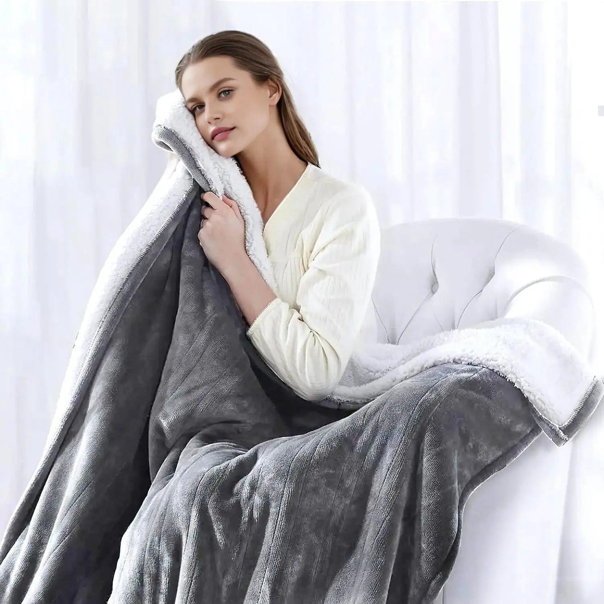 Maduro Electric Heated Fleece Blanket