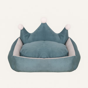 Leo Crown Dog Bed with Plush Cushion
