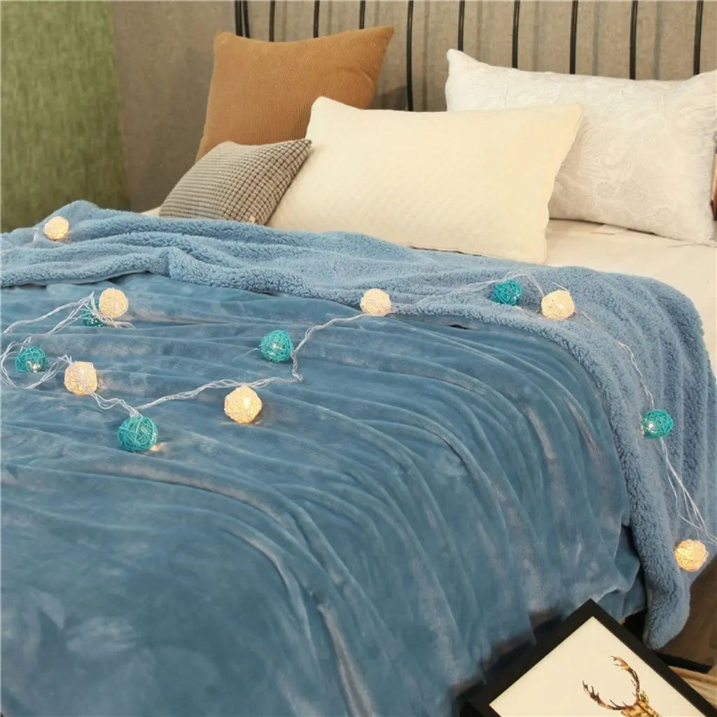 Sienna Velvet Sherpa Fleece Blanket