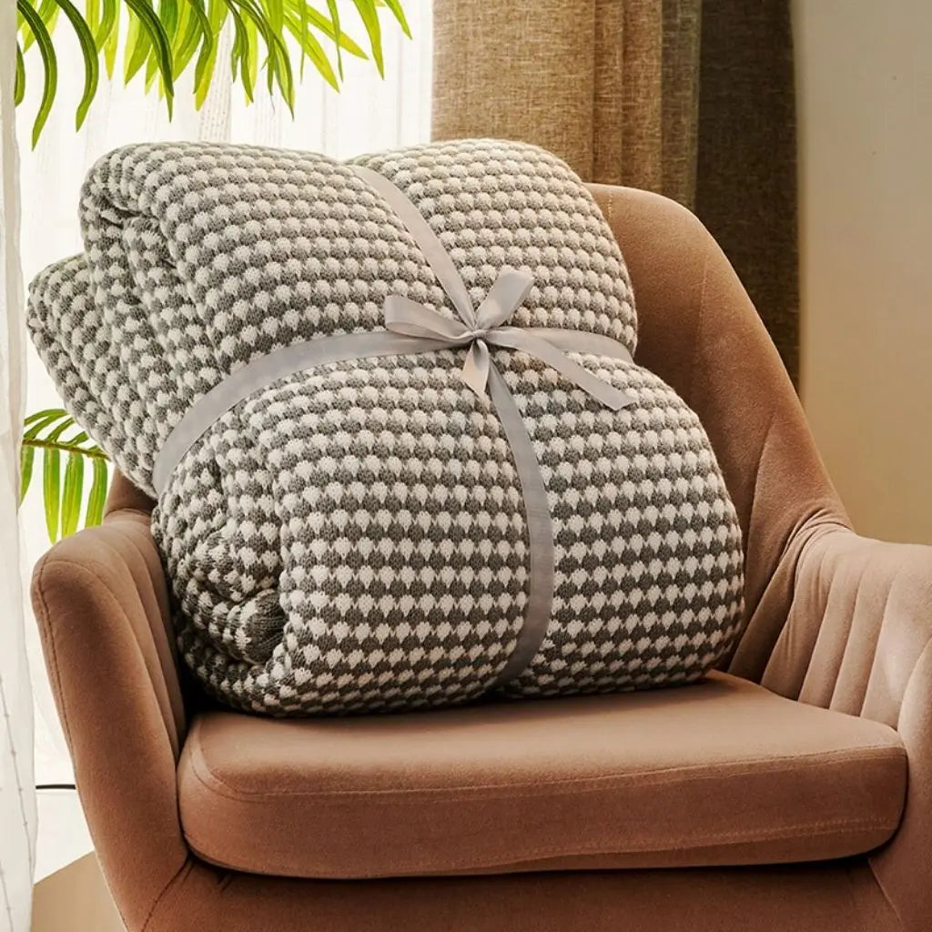 Ava Thick Wool Blanket