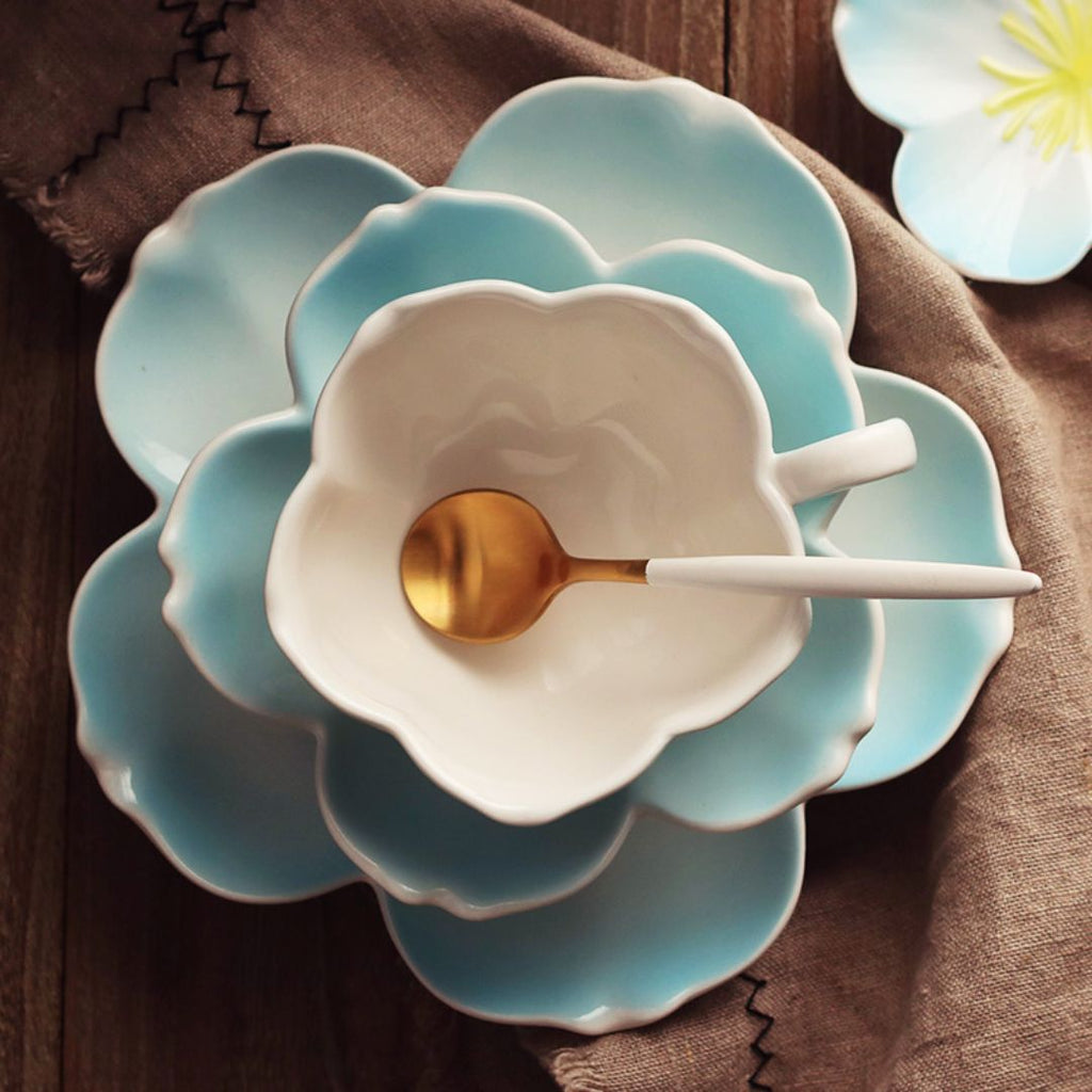 Blossom Porcelain Tea Cup Set