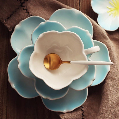 Blossom Porcelain Tea Cup Set