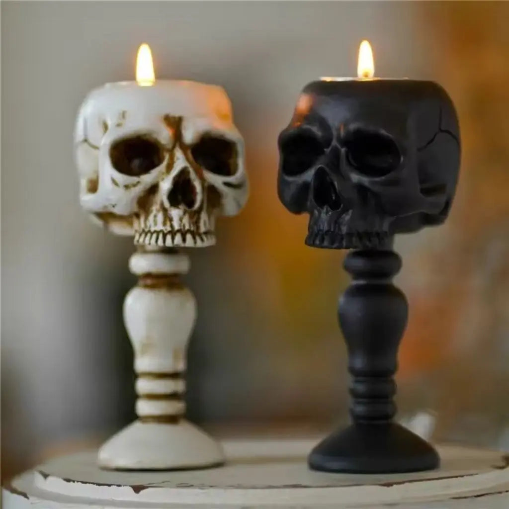 Eoin Skull Candle Holder