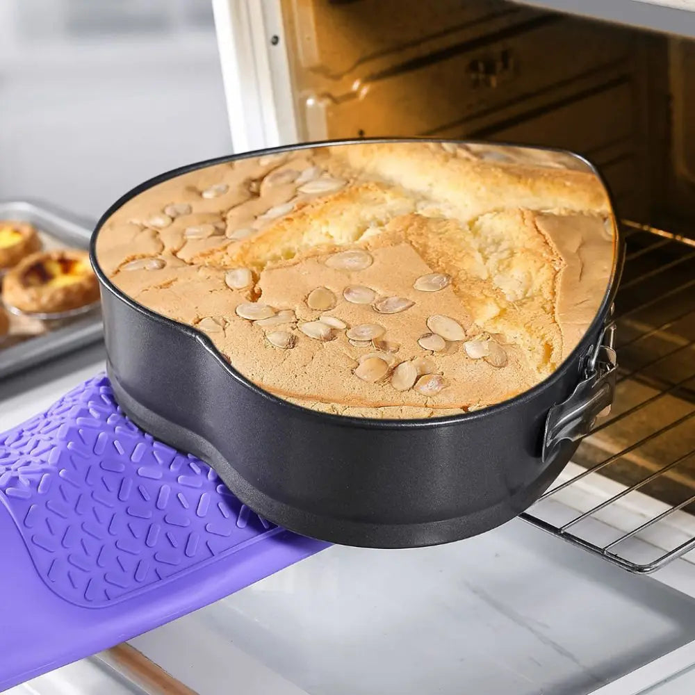 Ezra HeartBake Mini Nonstick Cake Mold