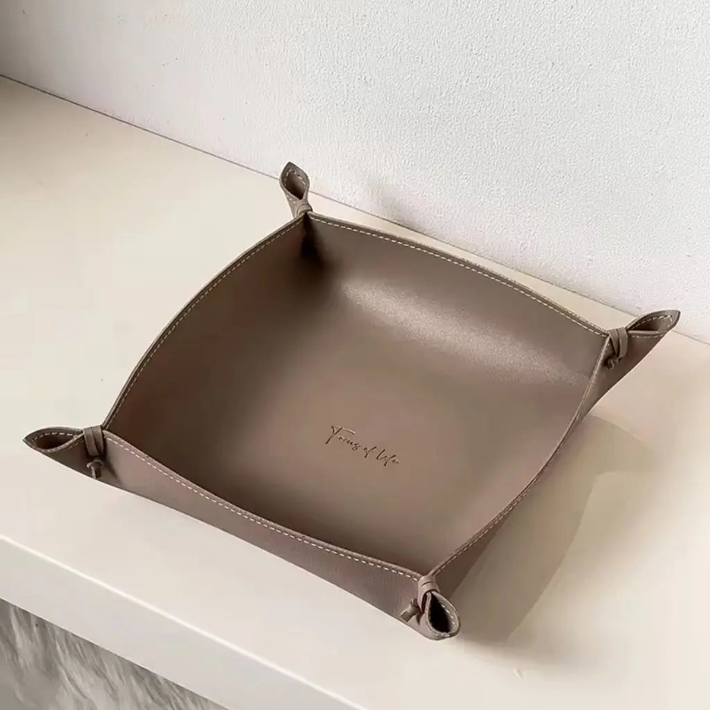 FormoTray Leather Storage Tray