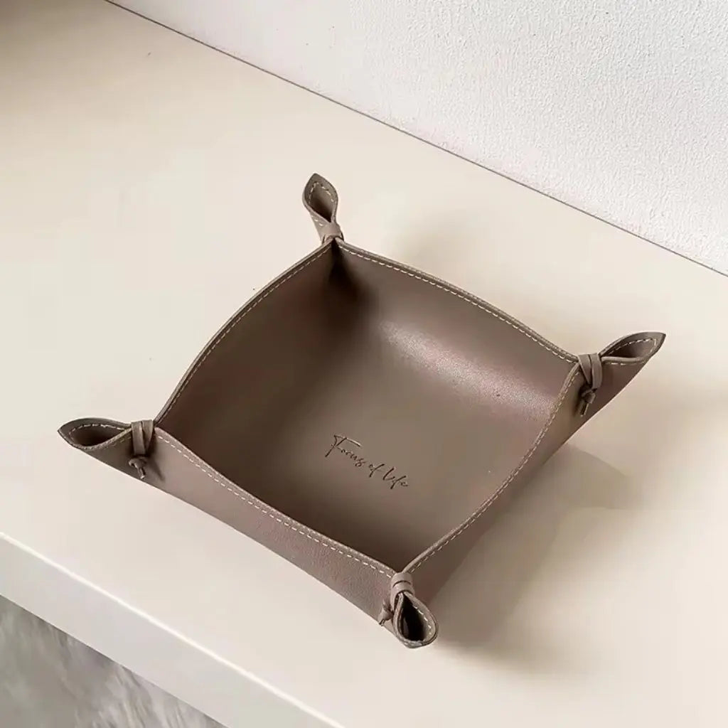 FormoTray Leather Storage Tray