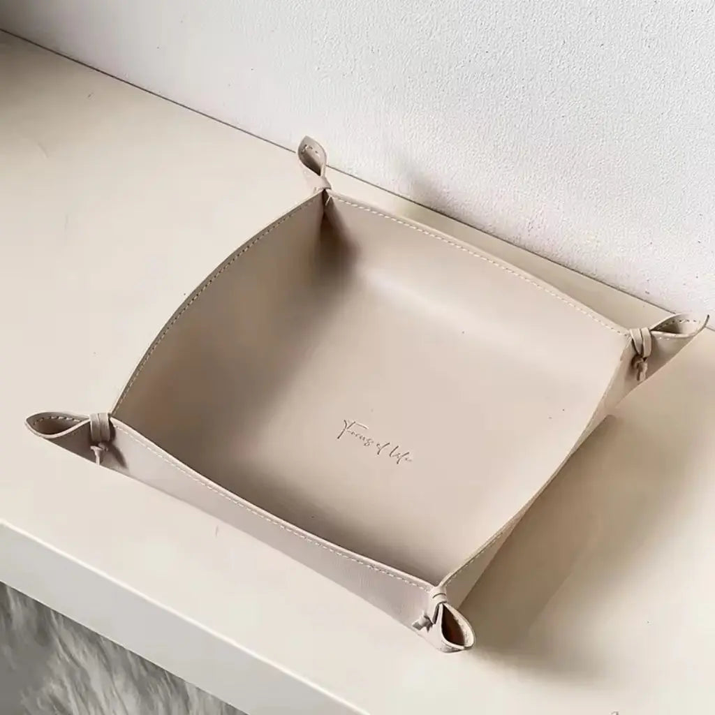 FormoTray Leather Storage Tray