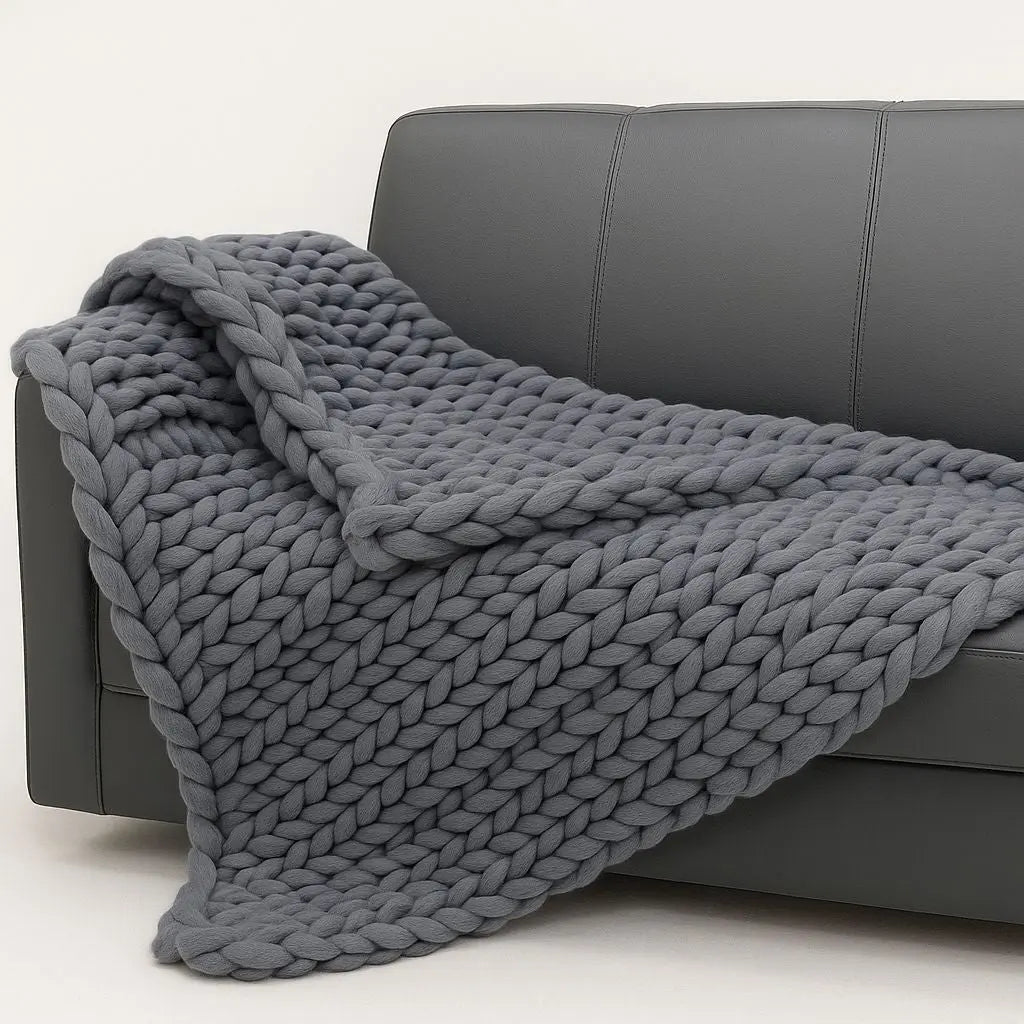 Clara Hand-Woven Merino Wool Chunky Knit Blanket