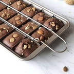 Harper Nonstick Brownie Baking Pan