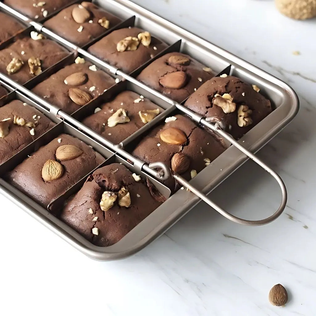 Harper Nonstick Brownie Baking Pan
