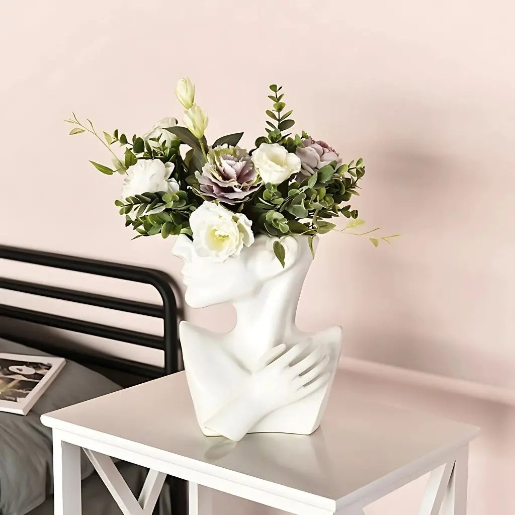 Isla Modern Portrait Vase