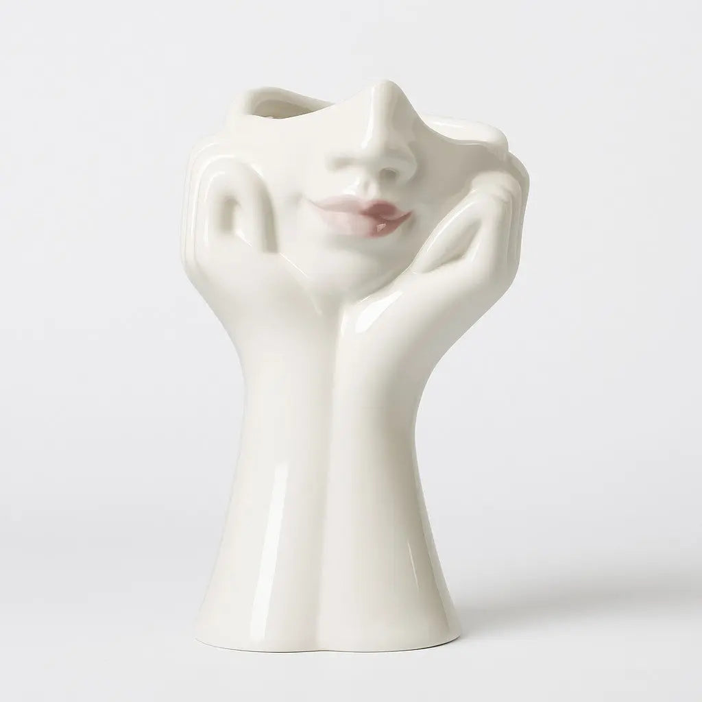 Liri Sculptural Face Flower Holder