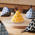 Nora Nordic Cone Oven Mitts – Quilted Heat-Resistant Set