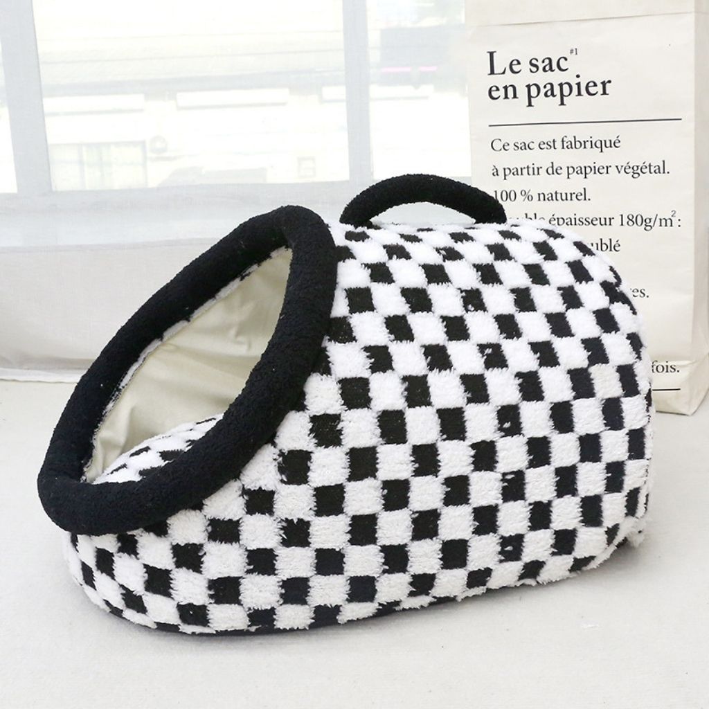 Arlo Checkered Semi-Enclosed Pet Bed for All Seasons