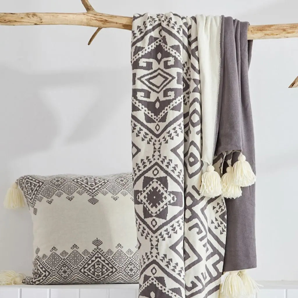 Isla Cotton Tassel Lightweight