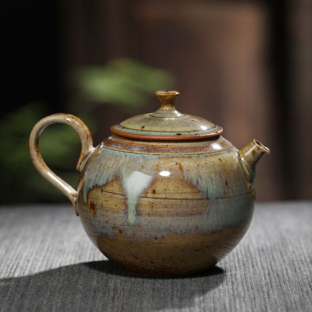 Jingdezhen Handmade Unique Glazed Finish Ceramic Teapot