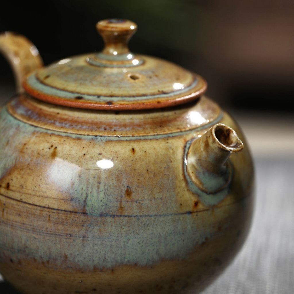 Jingdezhen Handmade Unique Glazed Finish Ceramic Teapot