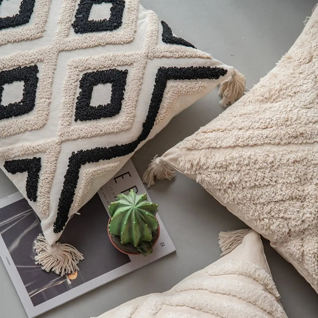 Madison Tufted Diamond Pillowcase